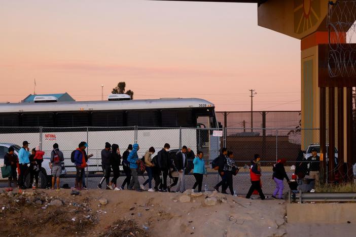 Frigid temperatures create dangerous conditions for migrants gathering near border