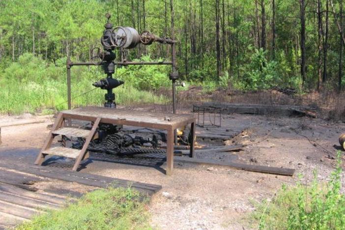 Abandoned oil and natural gas wells pollute the environment across Louisiana