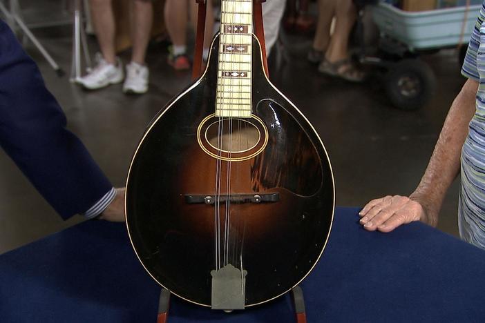 Appraisal: 1935 Gibson Style A-C Mandolin, in Orlando Hour 1.