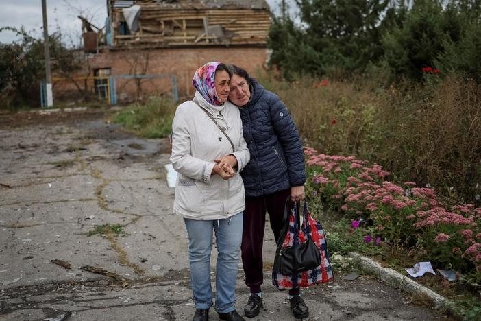 Ukrainian President Zelenskyy visits territory reclaimed from Russia