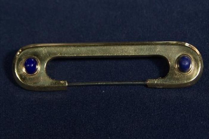 Appraisal: 1940 Cartier Paris 18k Yellow Gold Pin.