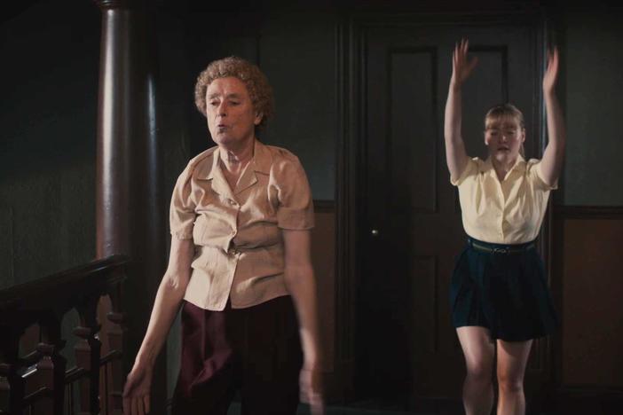 Nervous for her upcoming exams, Rosalind confides in Nurse Crane.