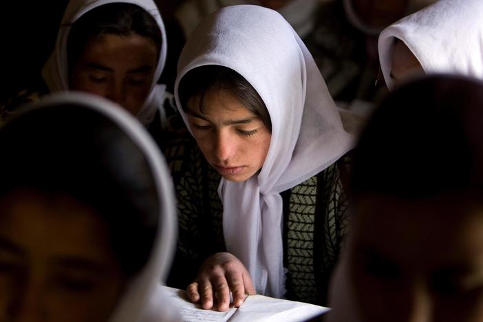 Taliban interrogating women activists, creating a 'climate of fear and intimidation'