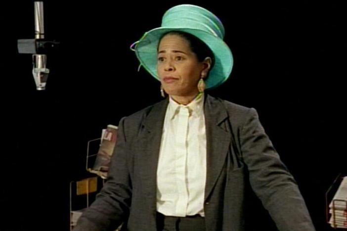 Anna Deveare Smith portrays an activist and a store owner addressing Harlin's death.