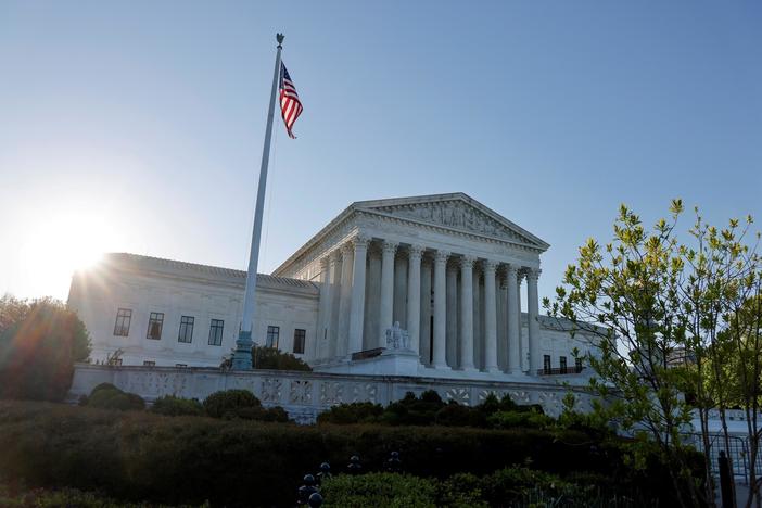 Student free speech makes it to the Supreme Court in former high school cheerleader's case