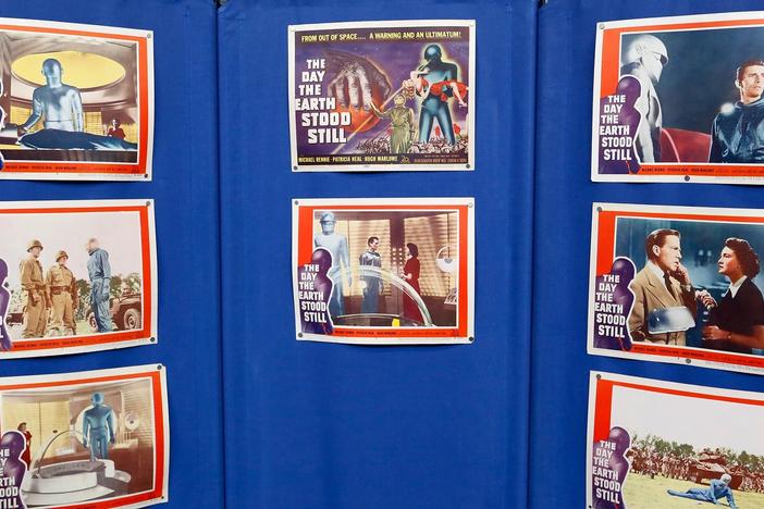 Appraisal: "The Day Earth Stood Still" Lobby Cards, from Boise Hour 2.