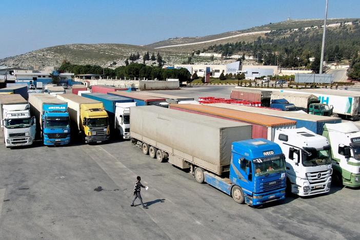 Displaced Syrians in peril after Russian veto at UN halts aid to rebel-held areas