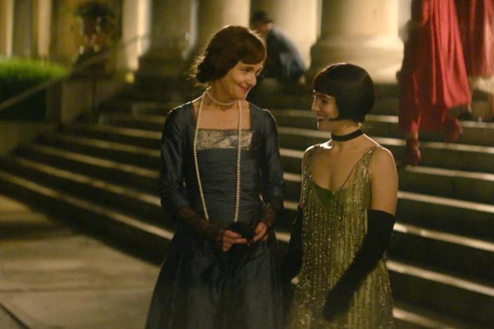 Norma and Louise spend a night out on the town, and Norma reveals more about her past.