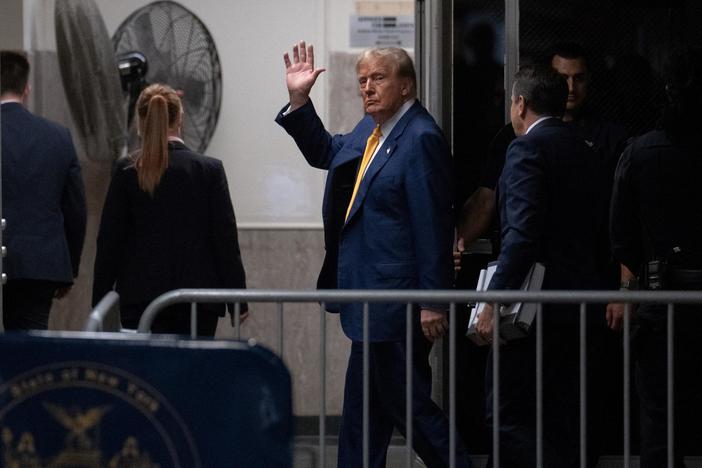 Testimony in Trump hush money trial continues after 2nd gag order hearing