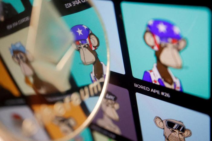 Conventional economists sound alarm over cryptocurrency's volatility