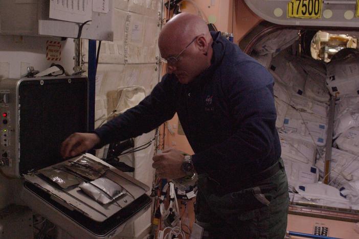 Making dinner in space can be tricky- everything floats in this world of zero gravity! 