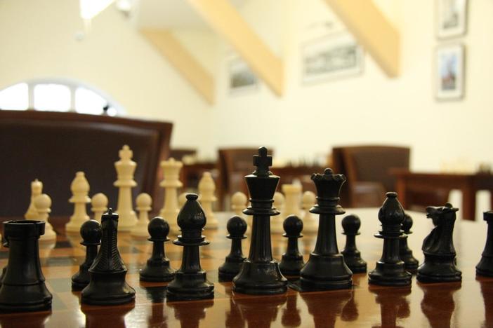 Chess world champion Magnus Carlsen accuses young American player of cheating