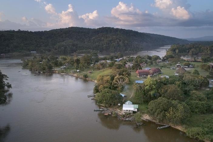 New evidence sheds light on the early indigenous societies of the Amazon.