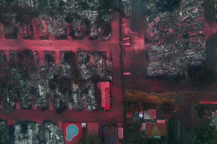 How climate change 'exacerbates' wildfires in the American West