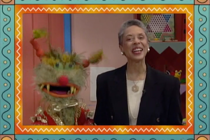 Host Lyn May and the Salsa cast introduce the story for today's lesson.