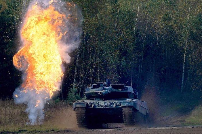 U.S. and Germany sending tanks to Ukraine for fight against Russian invasion