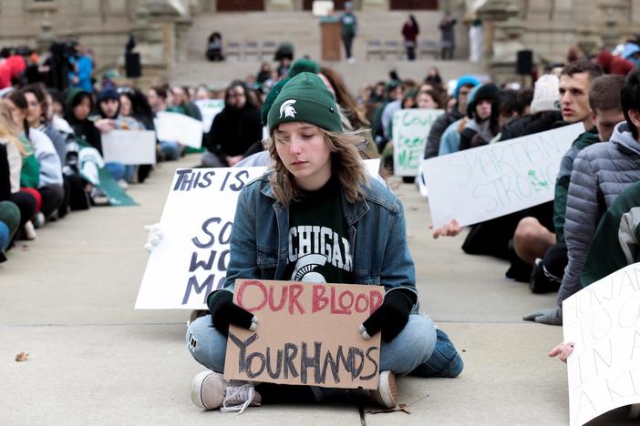 As Congress stalls on federal gun safety laws, some states push their own rules