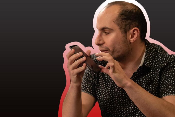 A sheltered, blind New Yorker gets a nudge from friends to enter the dating world at last.