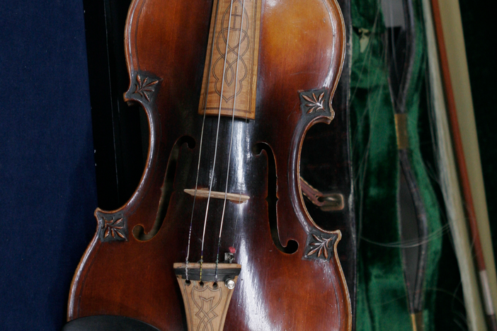 Appraisal: Eugene Sartre Bow & French Violin