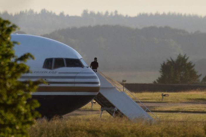UK tries to press ahead with controversial plan to deport asylum seekers to Rwanda