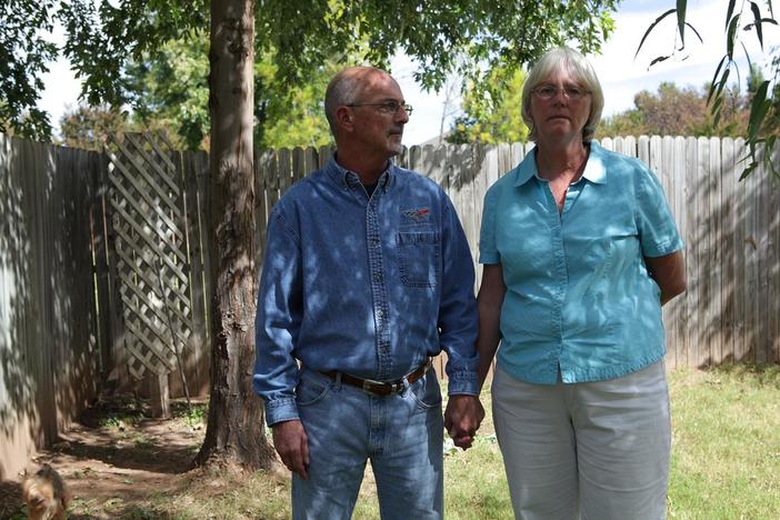 When a gay teen kills himself, his parents are forced to reconcile their own beliefs.