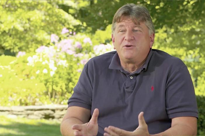 Phil Weiss discusses one of the best treasures of his Antiques Roadshow career!