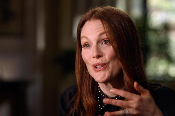 Julianne Moore tells Henry Louis Gates, Jr. about her family and childhood.