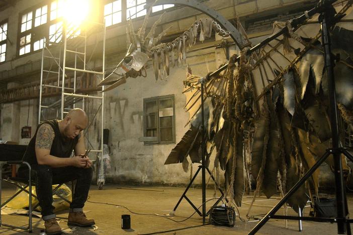 When an artist realizes that his father has Alzheimer’s, he creates “Papa’s Time Machine.”
