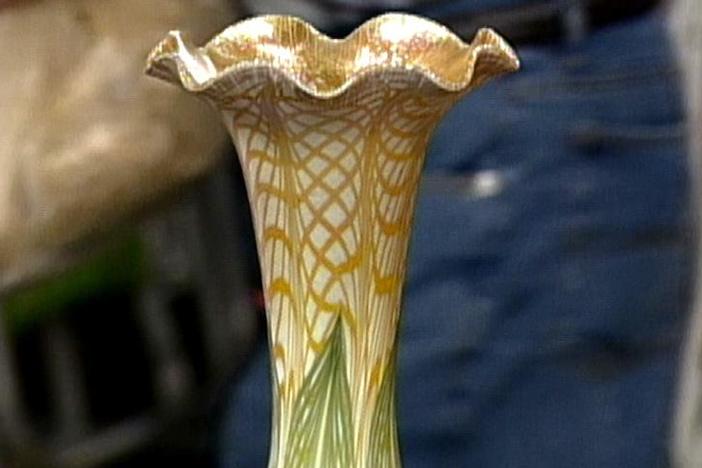 Appraisal: Quezal Vase, ca. 1920, from Vintage Rochester.