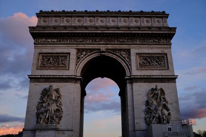Scott Yoo goes to Germany to learn Bach’s sonatas and partitas.