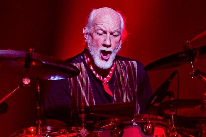 Experience an all-star concert honoring Fleetwood Mac featuring Pete Townshend and more.