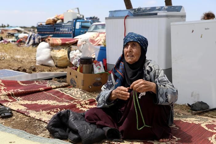 Airstrikes on rebel-held Syria creates new crisis for a quarter million people