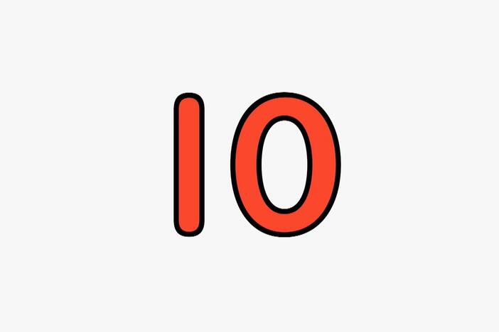 An animation that counts out the 10 players on a basketball court.
