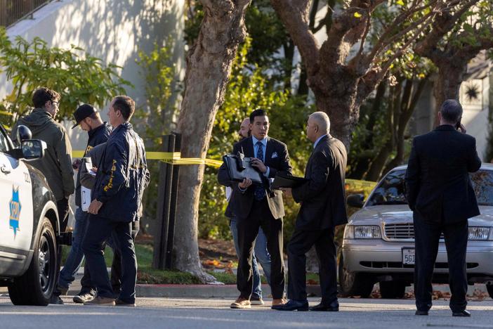 News Wrap: Cameras at Pelosi home not monitored during attack because speaker wasn't there