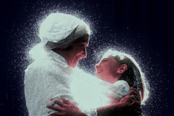 Celebrate Christmas with the Mormon Tabernacle Choir and guest artist Rolando Villazón.