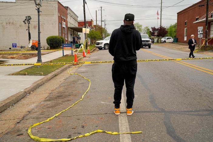 Four dead, 15 more wounded in shooting at birthday party in small Alabama town