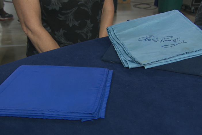 Appraisal: 1977 Elvis Presley Souvenir Scarves from Green Bay Hour 1