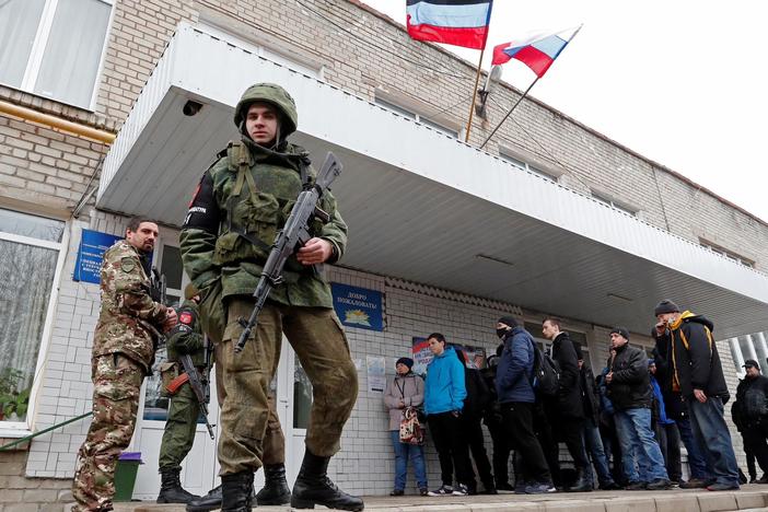 Ukraine declares state of emergency as U.S. warns Russia is prepared for invasion