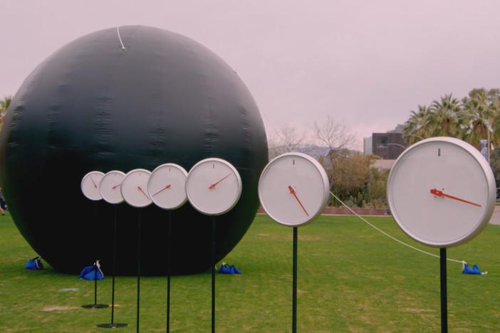 The volunteers set up the black hole challenge.
