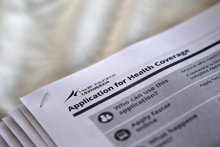 News Wrap: Appeals court strikes down ACA individual mandate