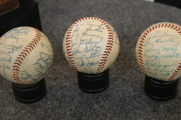 Appraisal: Mid-20th-Century Autographed Baseballs, in Vintage Chicago.