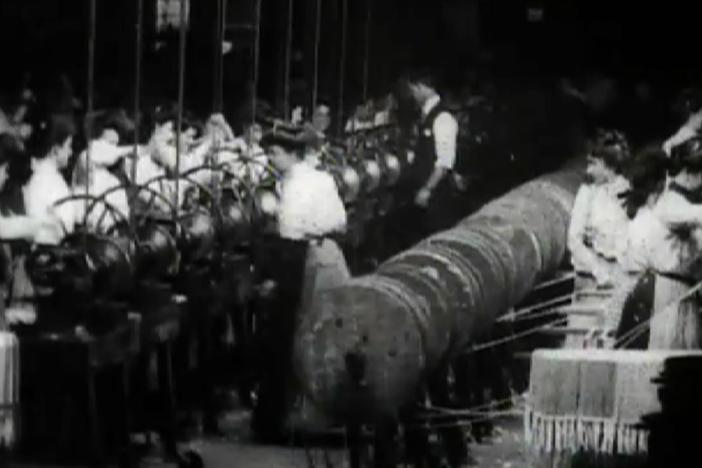 In the early 20th Century, the United States has no workplace safety laws.