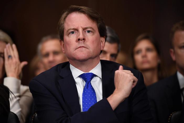 News Wrap: Judge rules former White House lawyer McGahn must testify to Congress