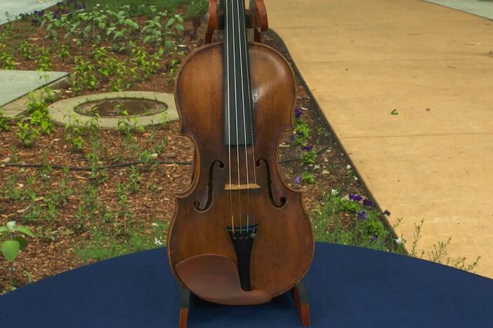 Appraisal: Kloz Family Violin, ca. 1775