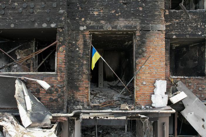 As Ukrainian forces hold off Russian advances, the roar of artillery remains relentless