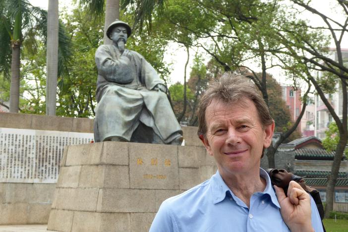 Professor Zheng Yangwen tells Michael about the impact of the opium trade in China.