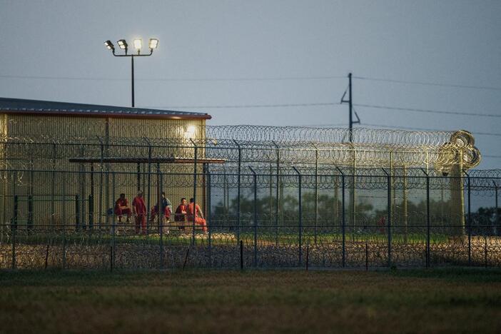 News Wrap: Judge says deportations to South Sudan violate court order