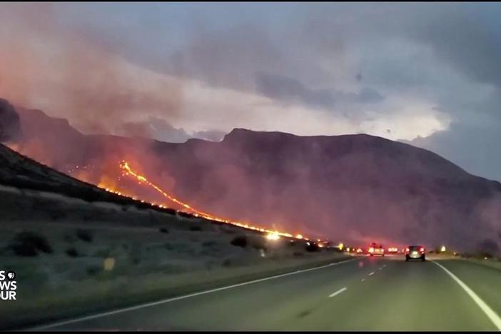 Oregon bootleg fire, nation’s largest, keeps doubling in size