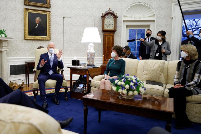 Biden looks to ramp up pandemic relief as Republicans press for smaller aid package