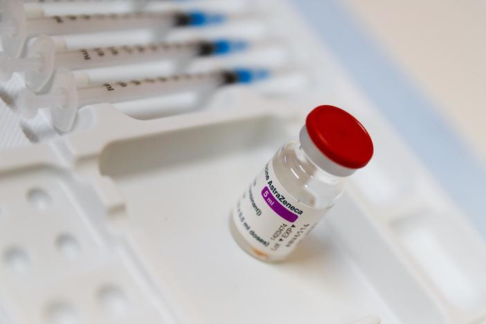 AstraZeneca vaccine 79 percent effective at preventing COVID symptoms, U.S. trial shows